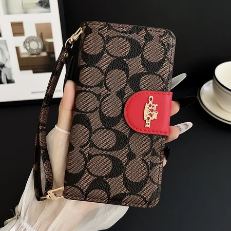 coach iphone17ケース 手帳型