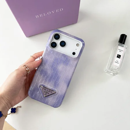 Prada iPhone17Pro ケース