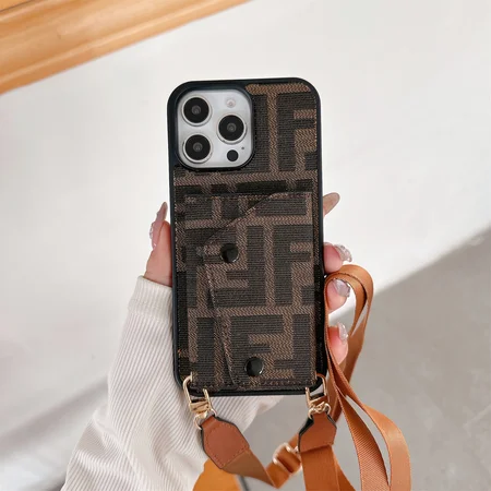 フェンディiphone17ショルダーケース