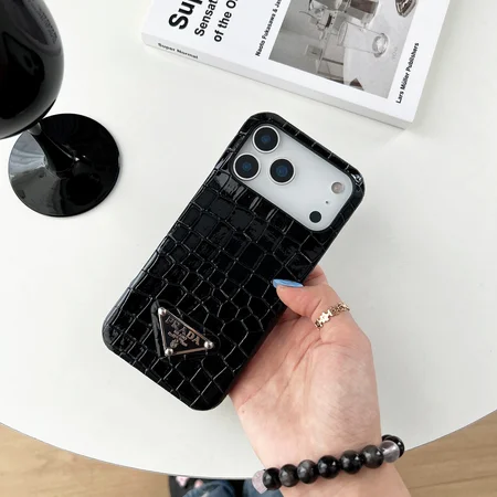 Prada iPhone17Pro ケース