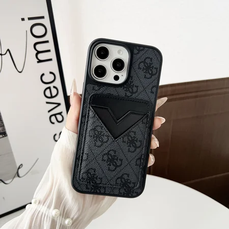 Guess iPhone17Pro ケース