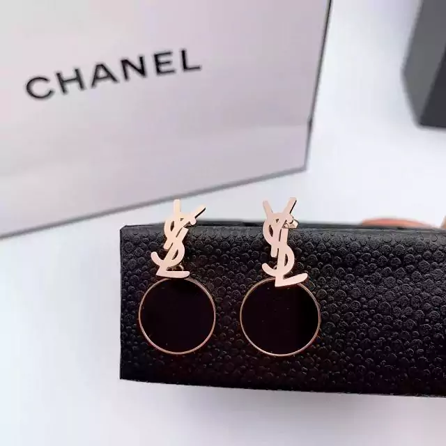 YSL ピアス 優美
