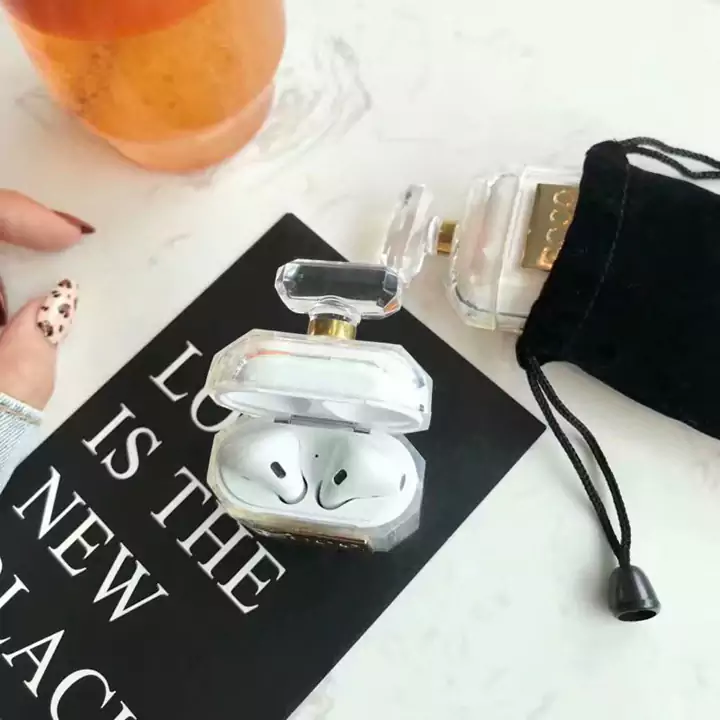 CHANEL エアーポッズケース 可愛い