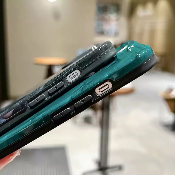 iPhone 13promax13proスマホケース光沢感lv