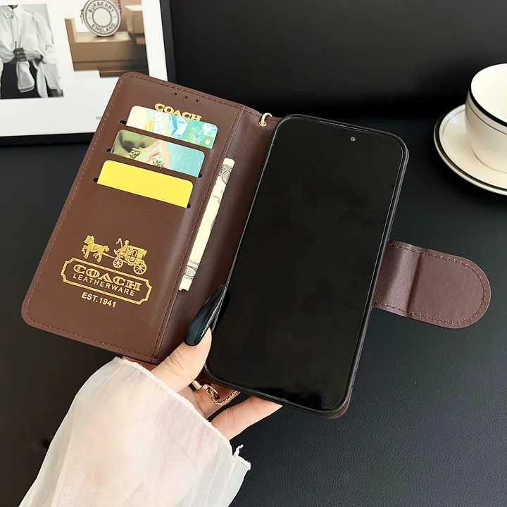 コーチ アイフォン17ケース 財布 一体型