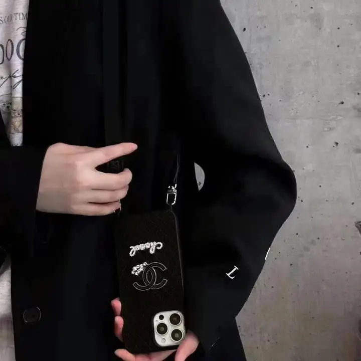 シャネルiphone17 proケース 芸能人