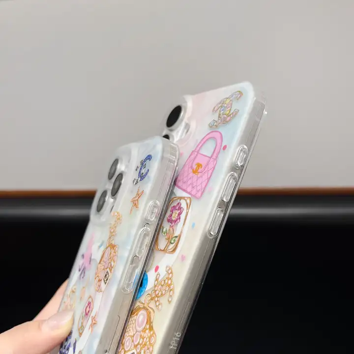 シャネルiphone17proケース ストラップ付き